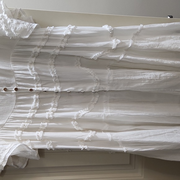 Free People - Picture 3 of 14